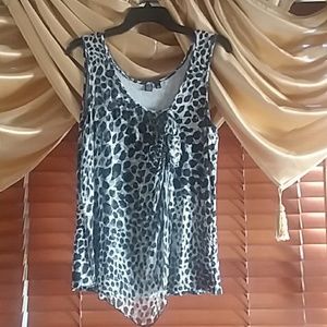 🥰Saks Fifth Avenue sleeveless draped top